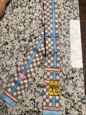 Source Unknown LUV Pink Blue and Yellow Checkered Silk Scarf Band